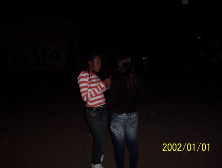 CA C CADJIA ET SON AMIE