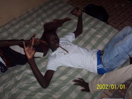 KHALIFA 1 NEVEU